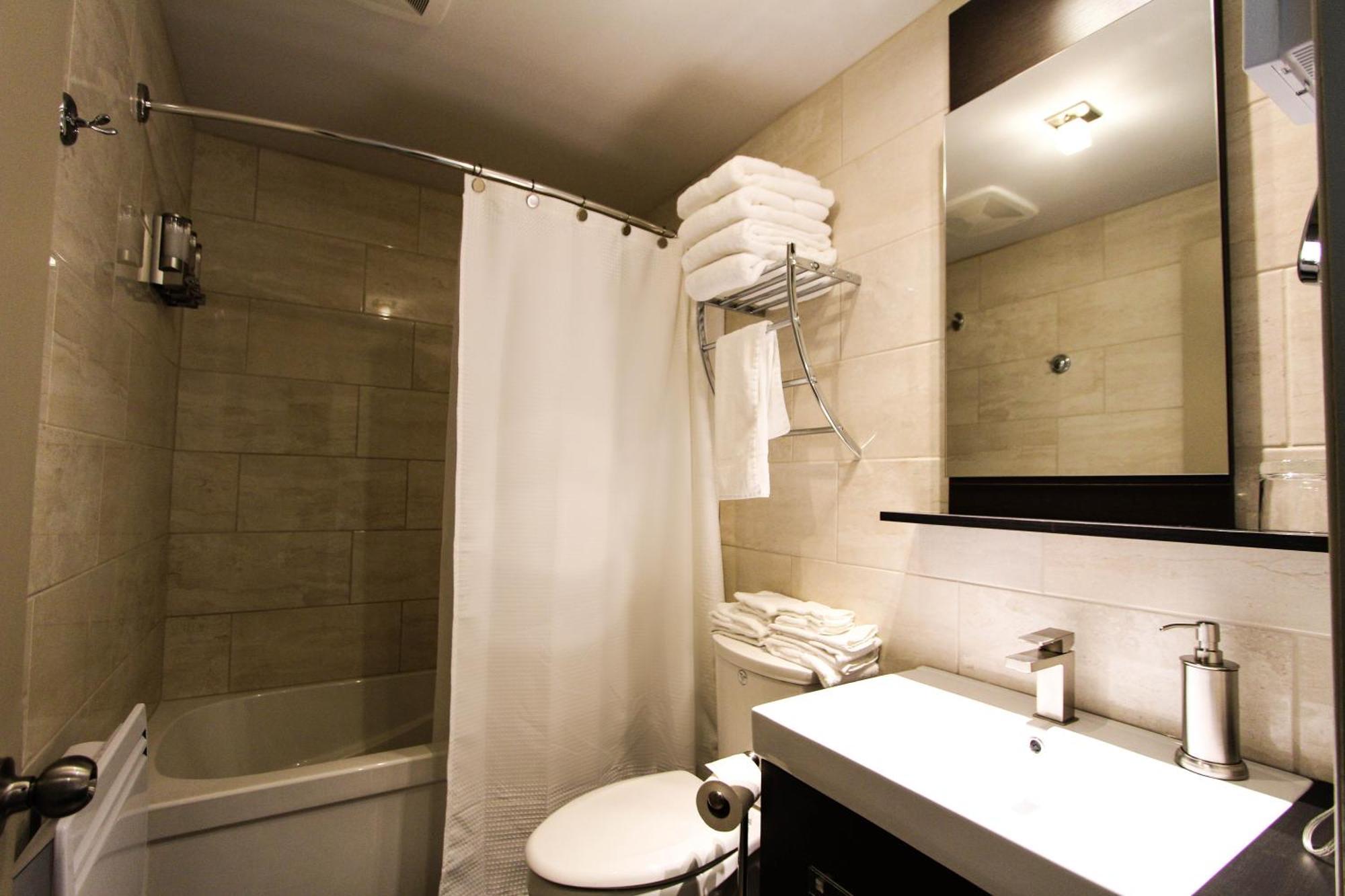 Hotel Saint-Germain リムースキ 部屋 写真